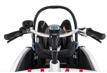URBAN ARROW MAXI COSIE BABY SEAT...