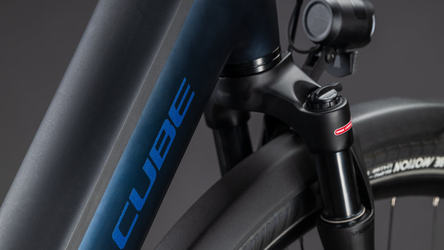 CUBE SUPREME HYBRID DELUXE ONE